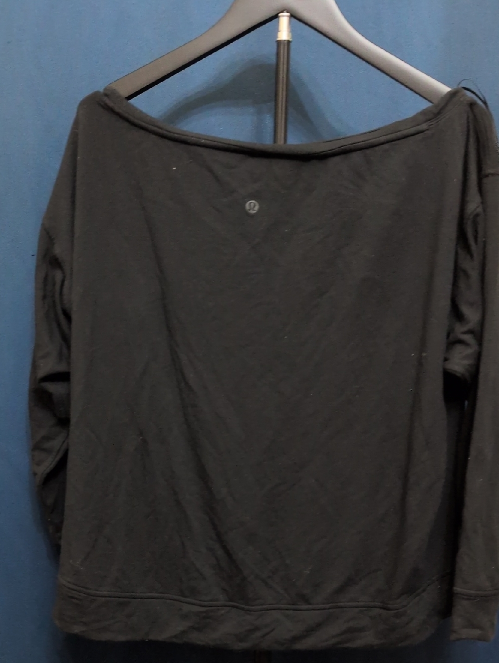 lululemon athletica Black Off-Shoulder Long Sleeve Sweatshirt